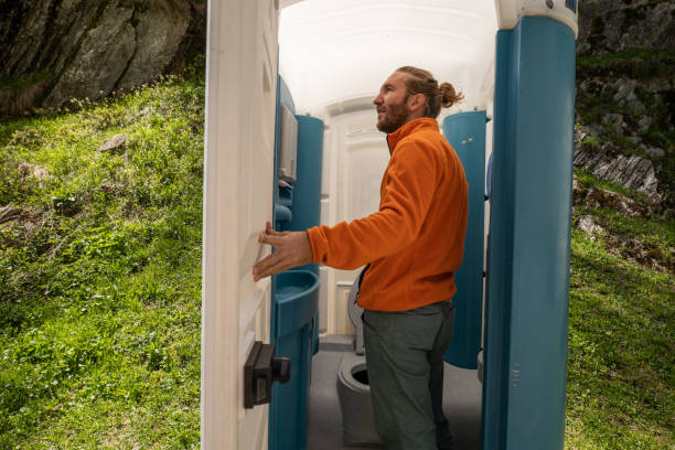 Portable Toilet Options We Offer in Chesapeake, OH